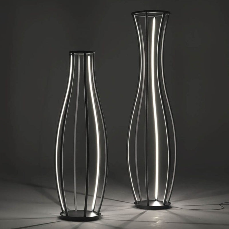 PENELOPE Floor lamp in metal painted black micaceous.