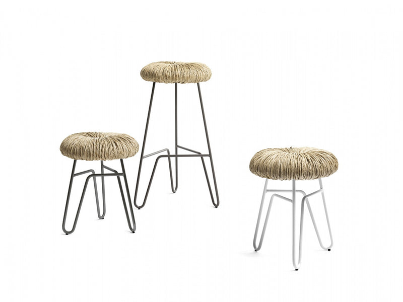 DONUT Stool with padded straw seating