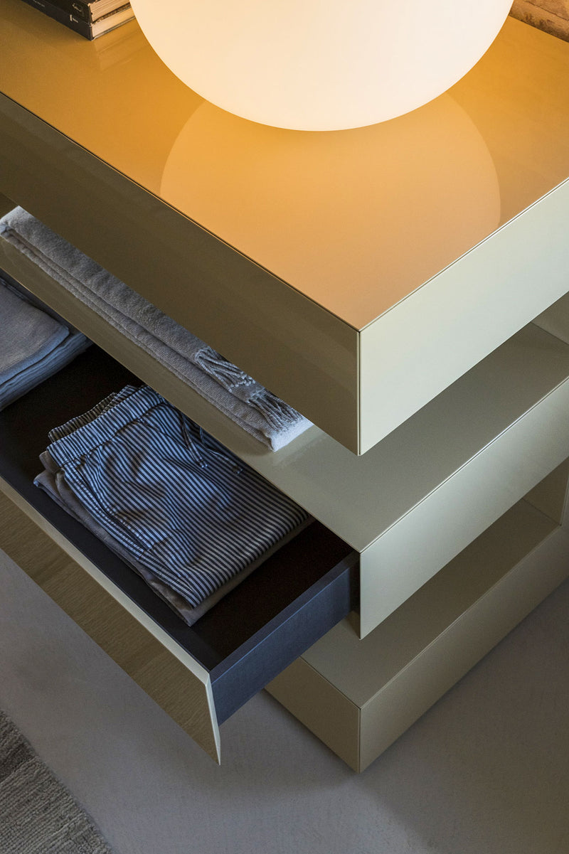 AND Chest of drawers