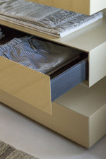 AND Chest of drawers