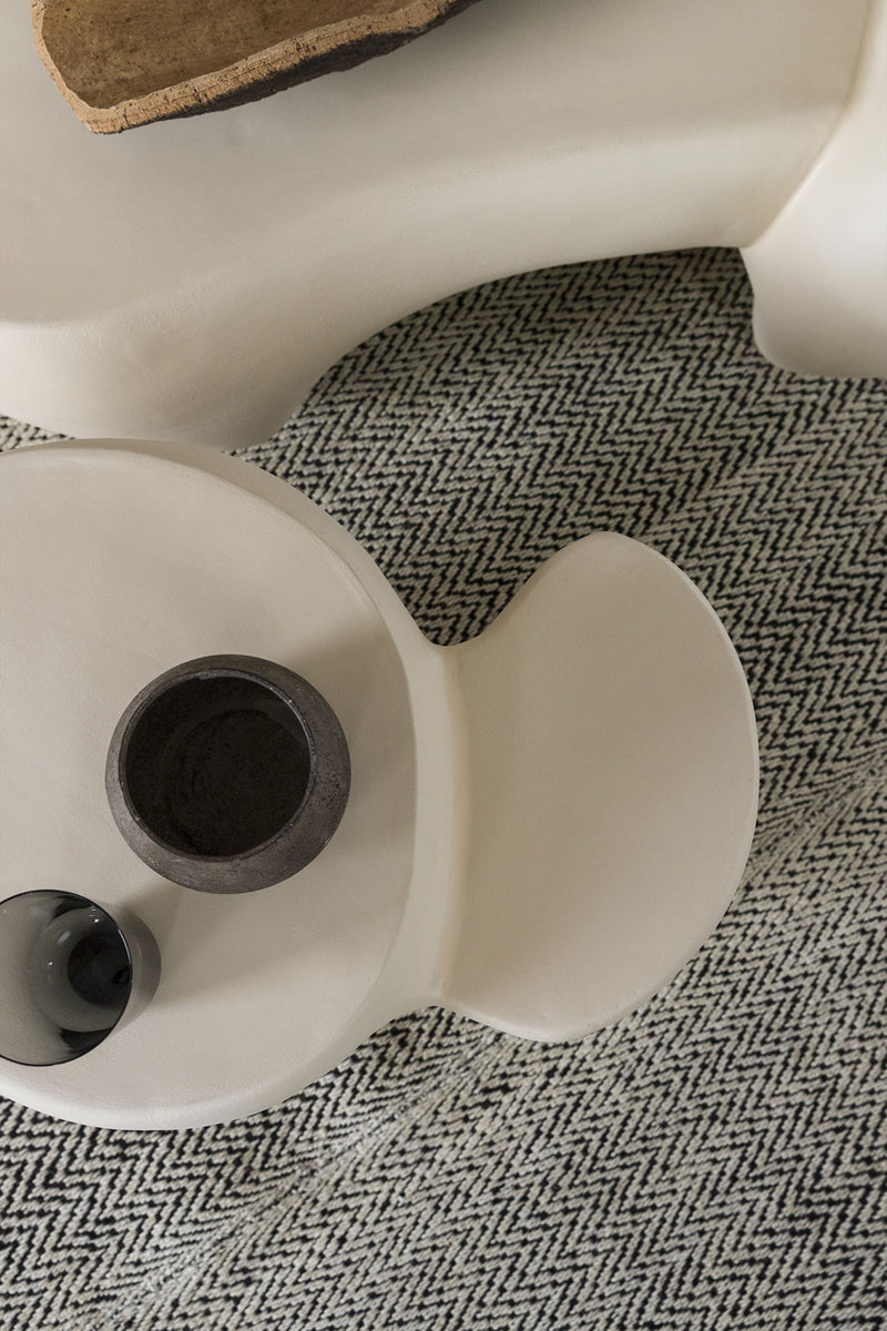 DUNE Stolovi od kamenite keramike