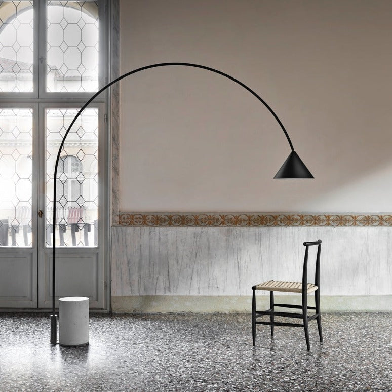 OZZ Floor lamp