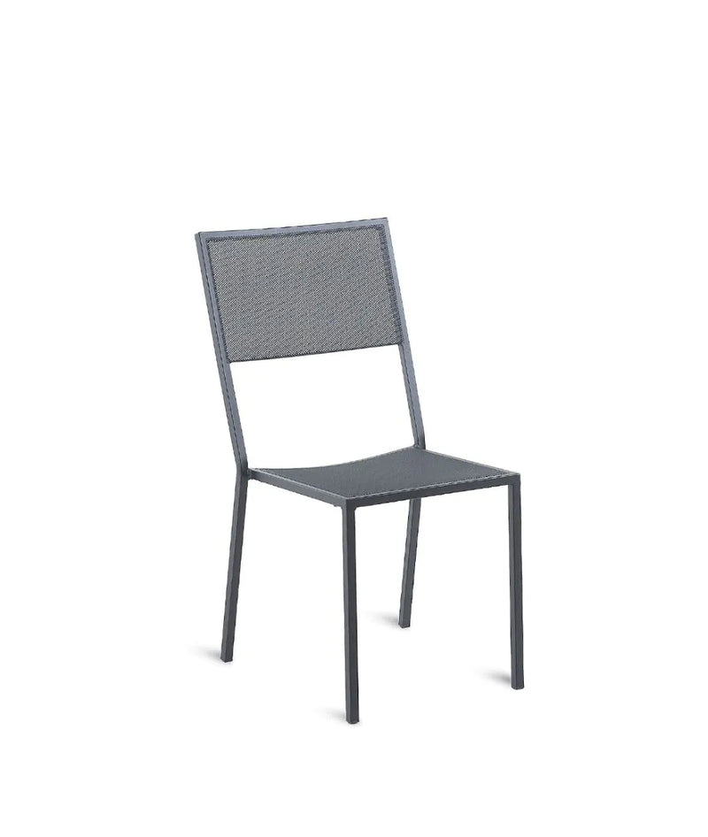 CONRAD Stackable chair