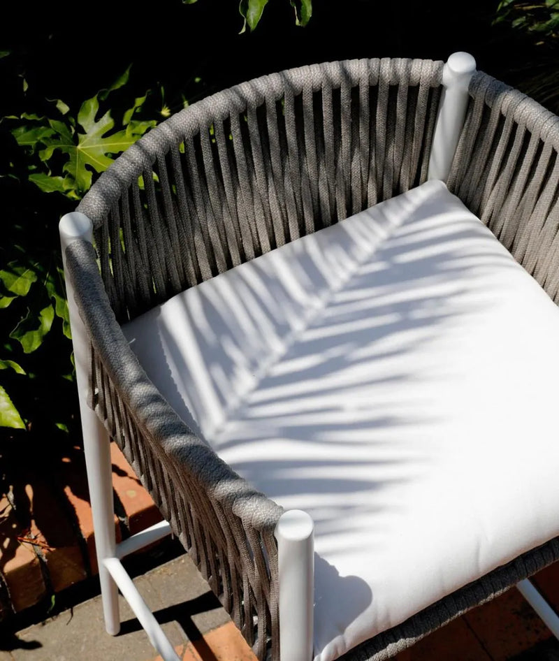 LUCE Stolac u aluminijsko bijeloj boji