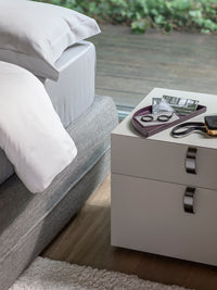 SPLENDOR Nightstand