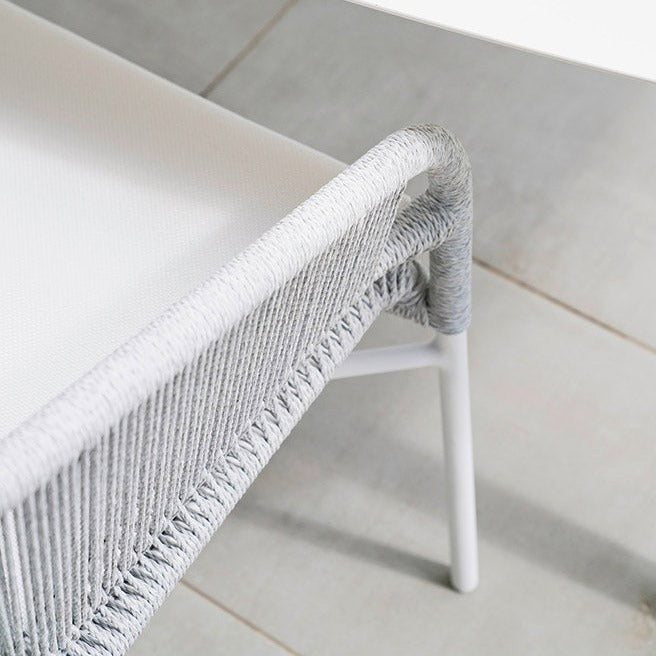 CRICKET Blagovaonska stolica s naslonom