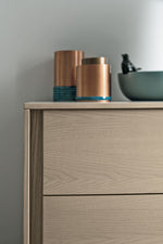 VIP noćni ormarić s ladicama